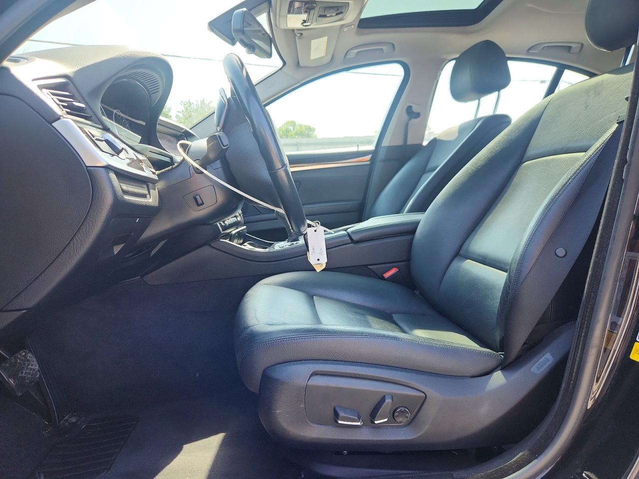 2016 BMW 528 I - zdjęcie 7