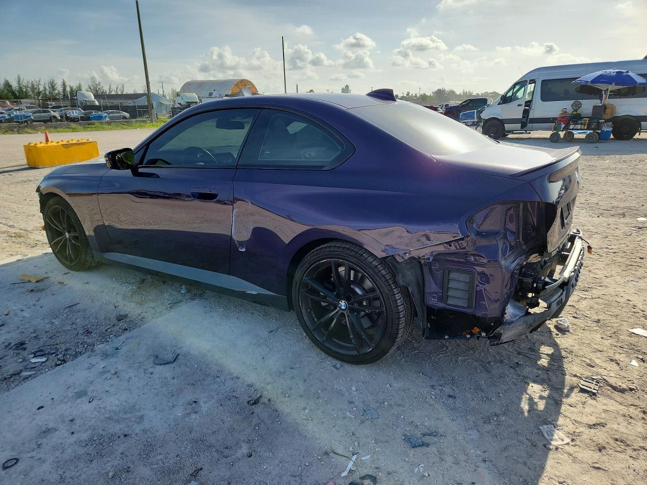2022 BMW 230I - zdjęcie 2