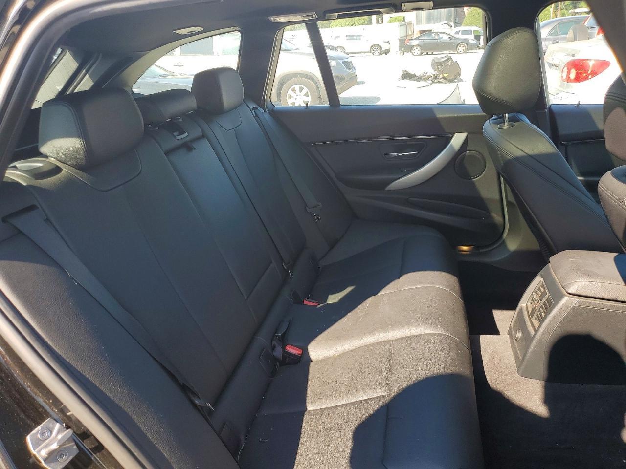 2016 BMW 328 D xDrive - zdjęcie 10