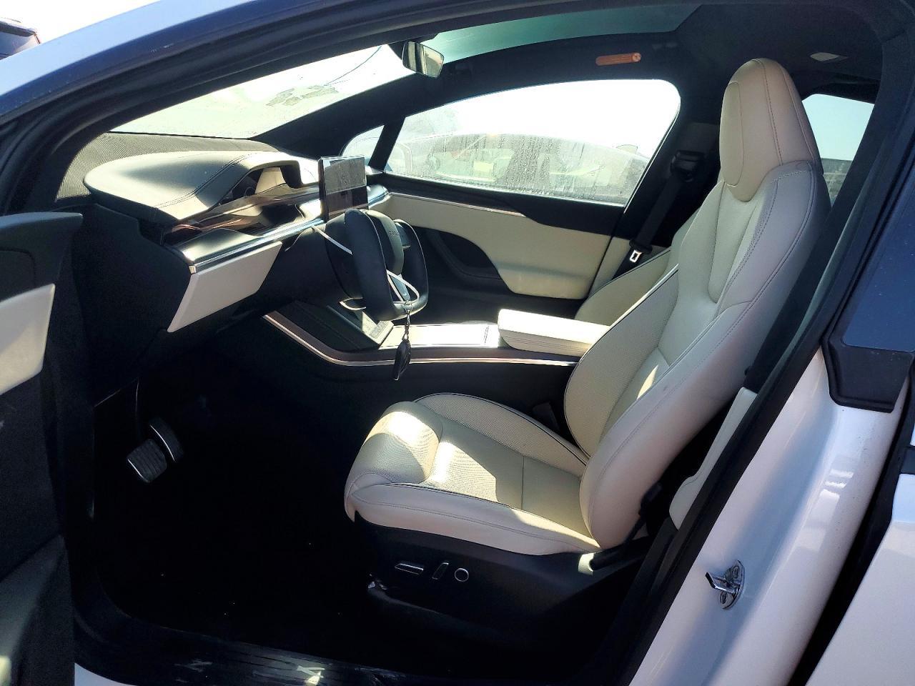 2022 Tesla Model X - zdjęcie 7