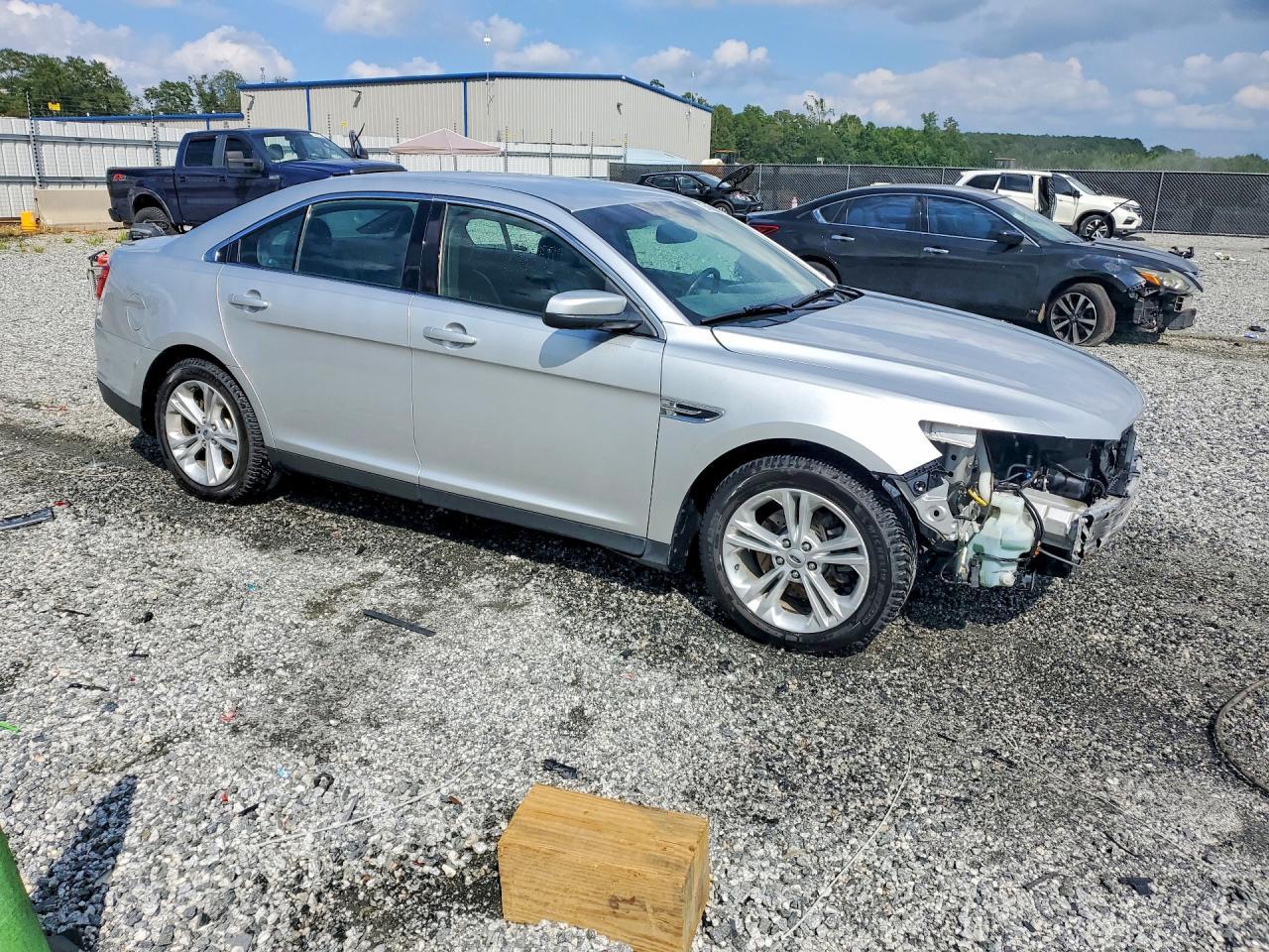 2013 Ford Taurus Sel - zdjęcie 4
