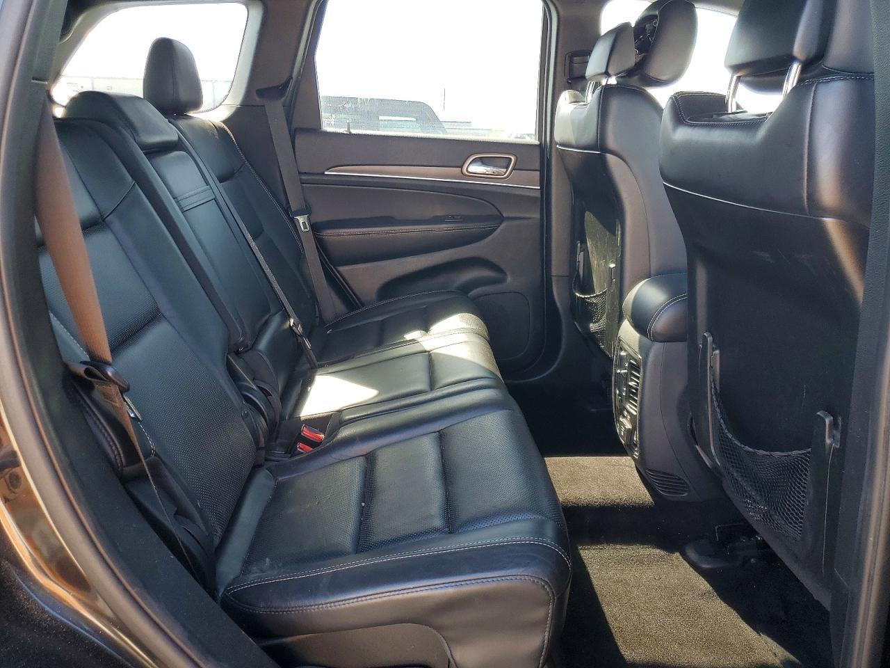 2015 Jeep Grand Cherokee Limited - zdjęcie 11