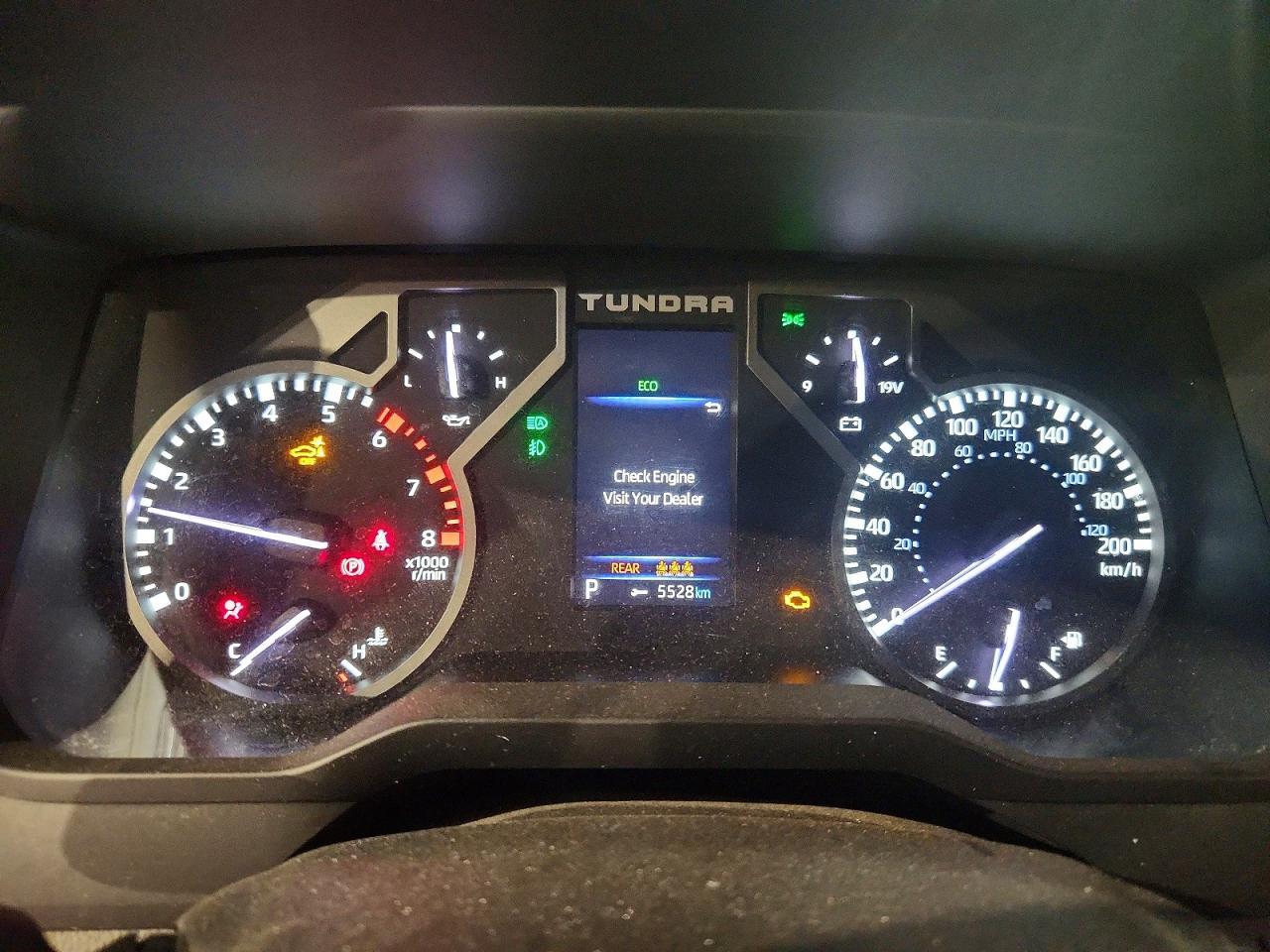 2023 Toyota Tundra Crewmax Limited - zdjęcie 9