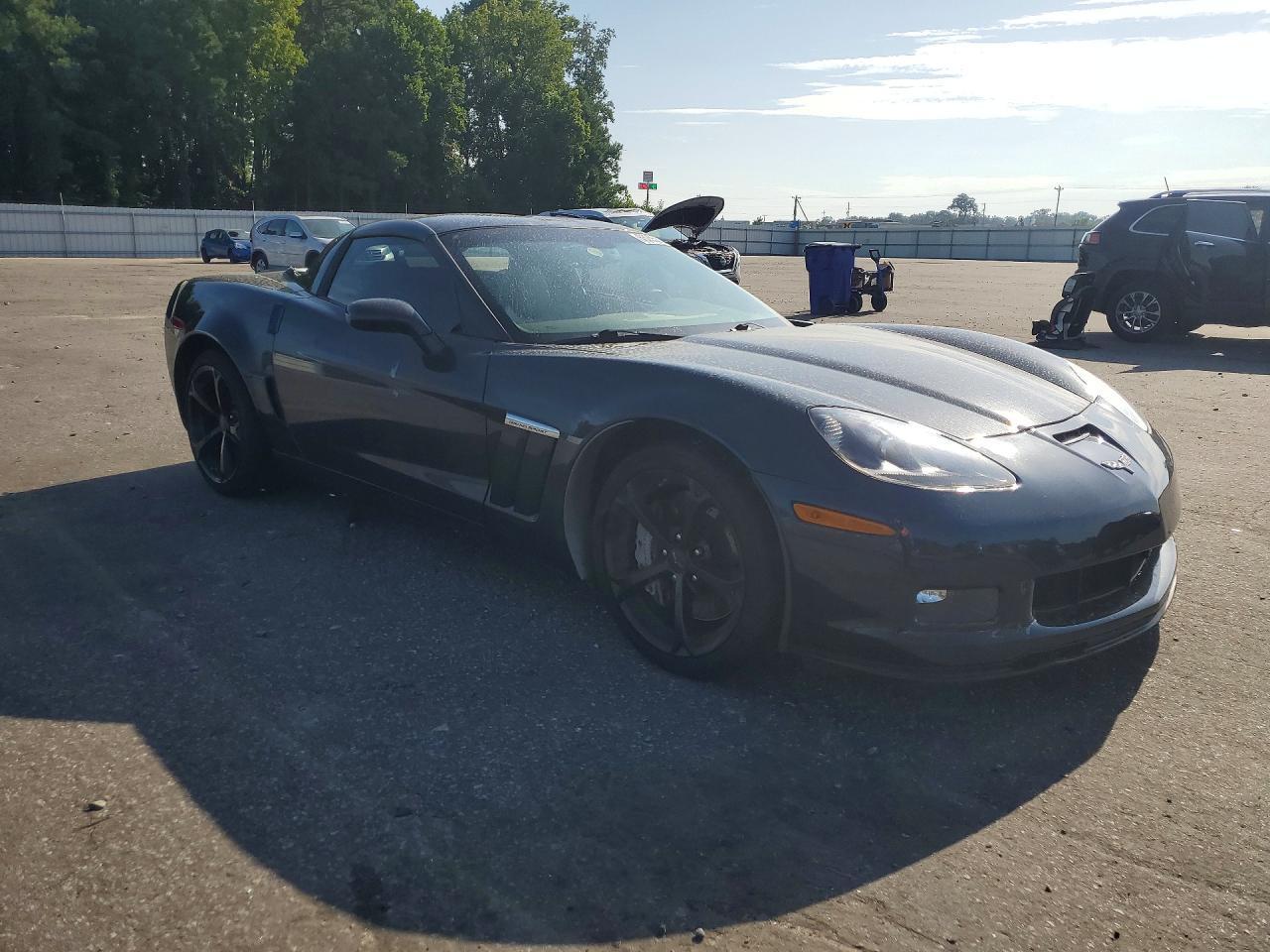 Chevrolet Corvette Coupe - zdjęcie 4