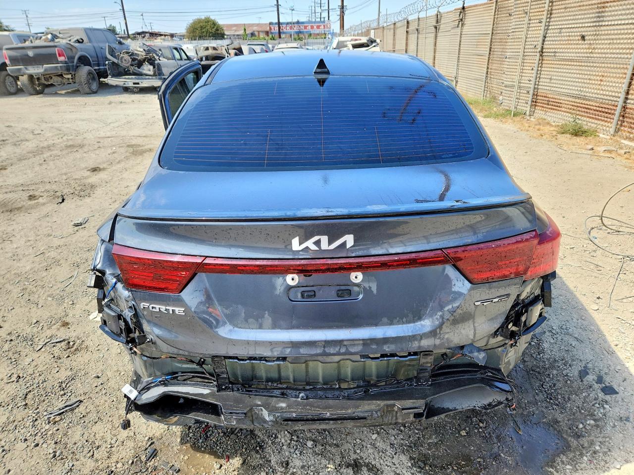 2022 Kia Forte Gt Line - zdjęcie 6