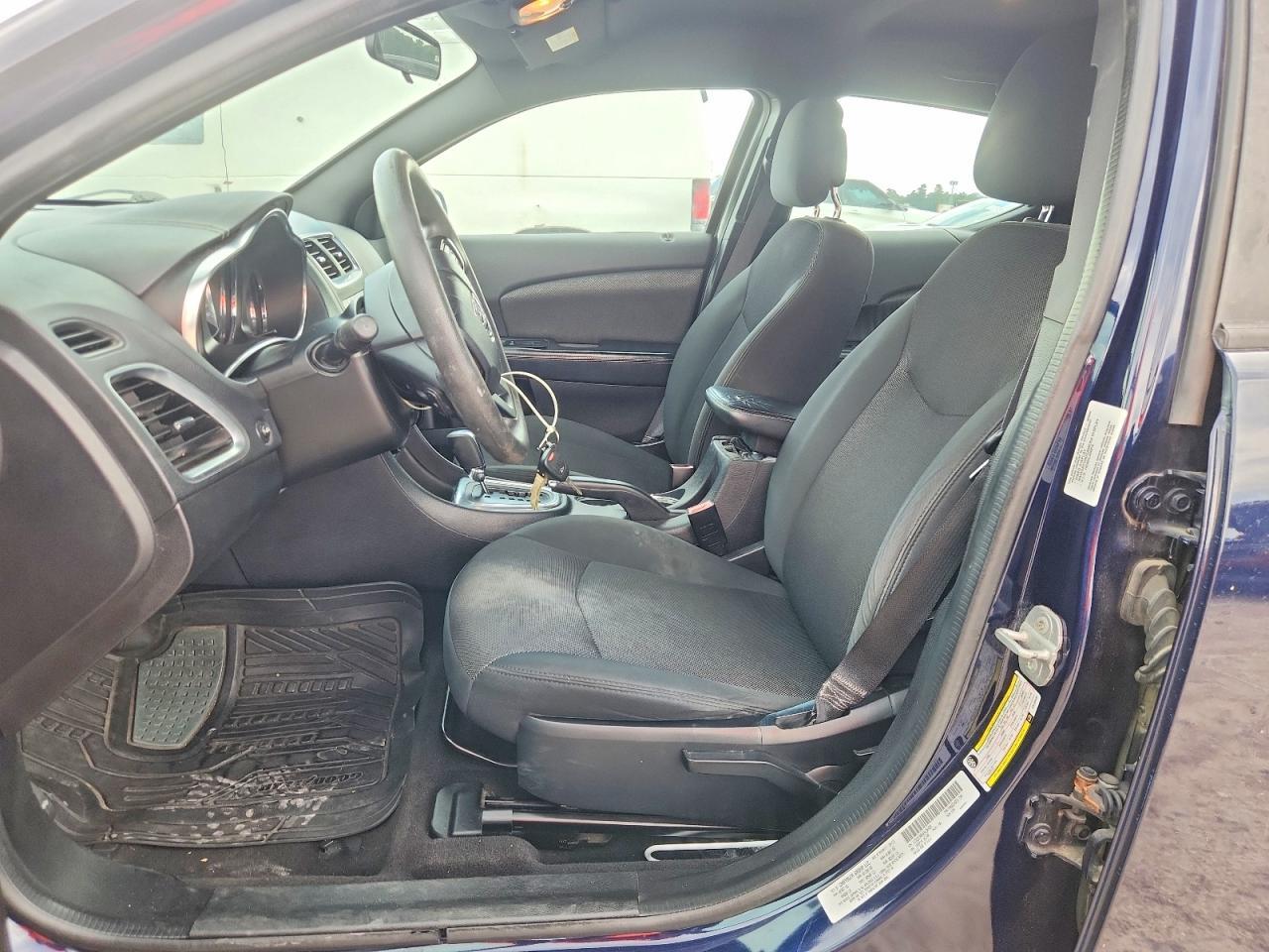 2014 Dodge Avenger Se - zdjęcie 7