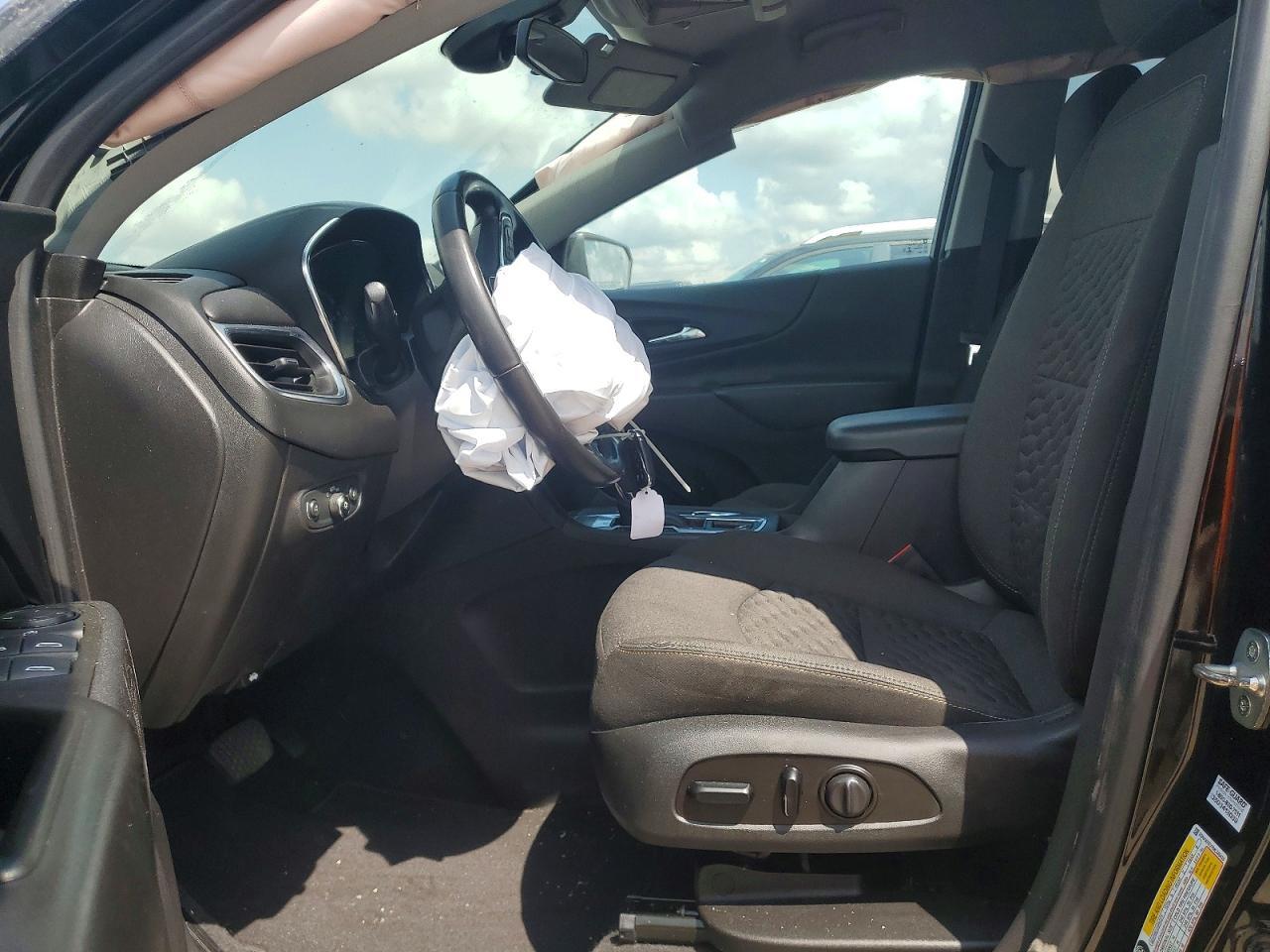 2021 Chevrolet Equinox Lt - zdjęcie 7