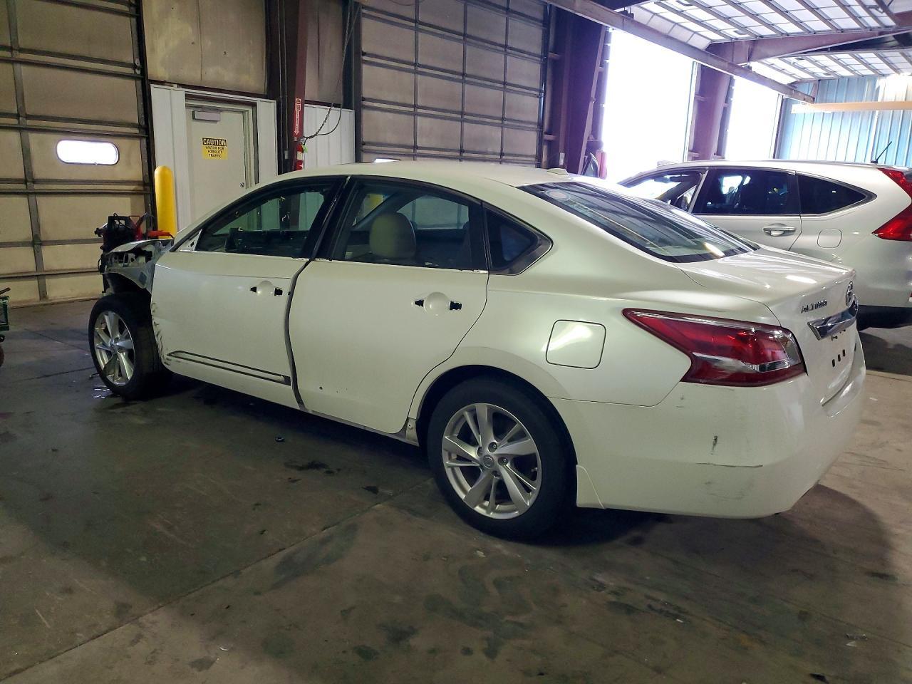 2013 Nissan Altima 2.5 - zdjęcie 2