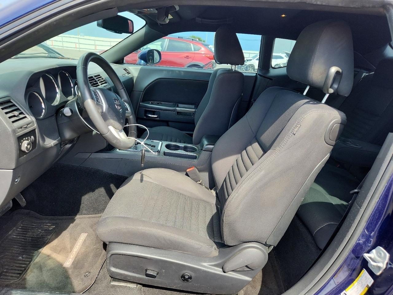 2013 Dodge Challenger R/T - zdjęcie 7