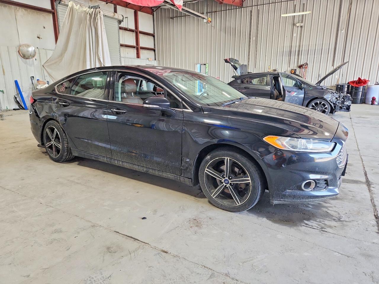 2016 Ford Fusion Titanium - zdjęcie 4