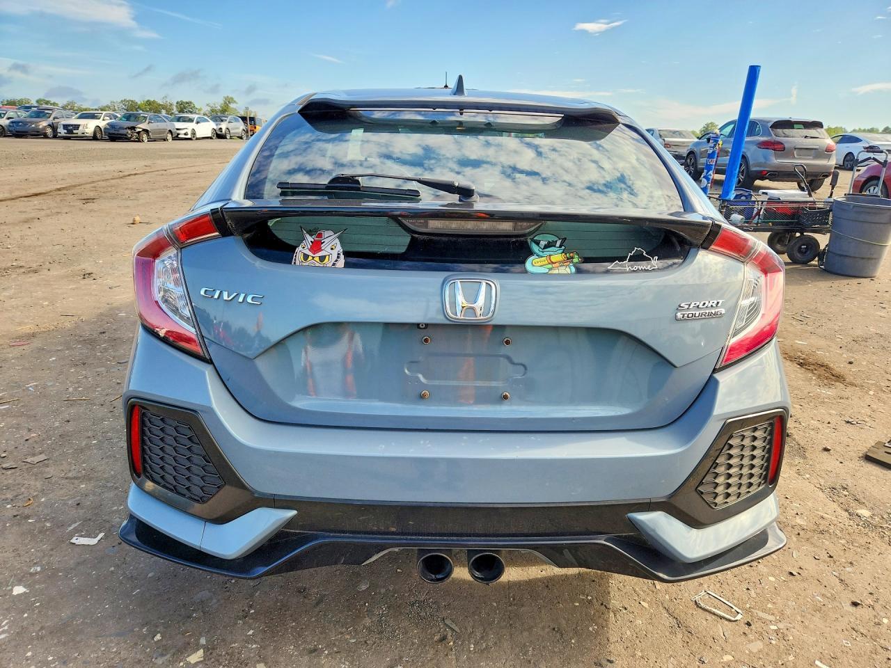 2017 Honda Civic Sport Touring - zdjęcie 11