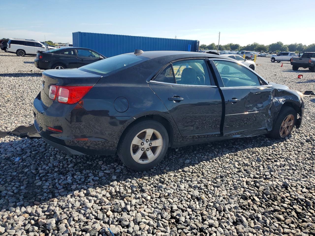 2013 Chevrolet Malibu Ls - zdjęcie 3