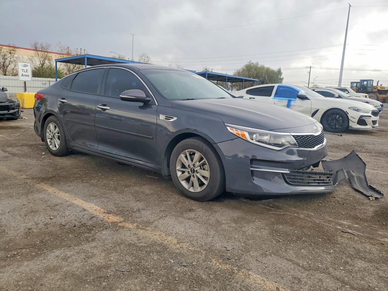 2016 Kia Optima Lx - zdjęcie 4