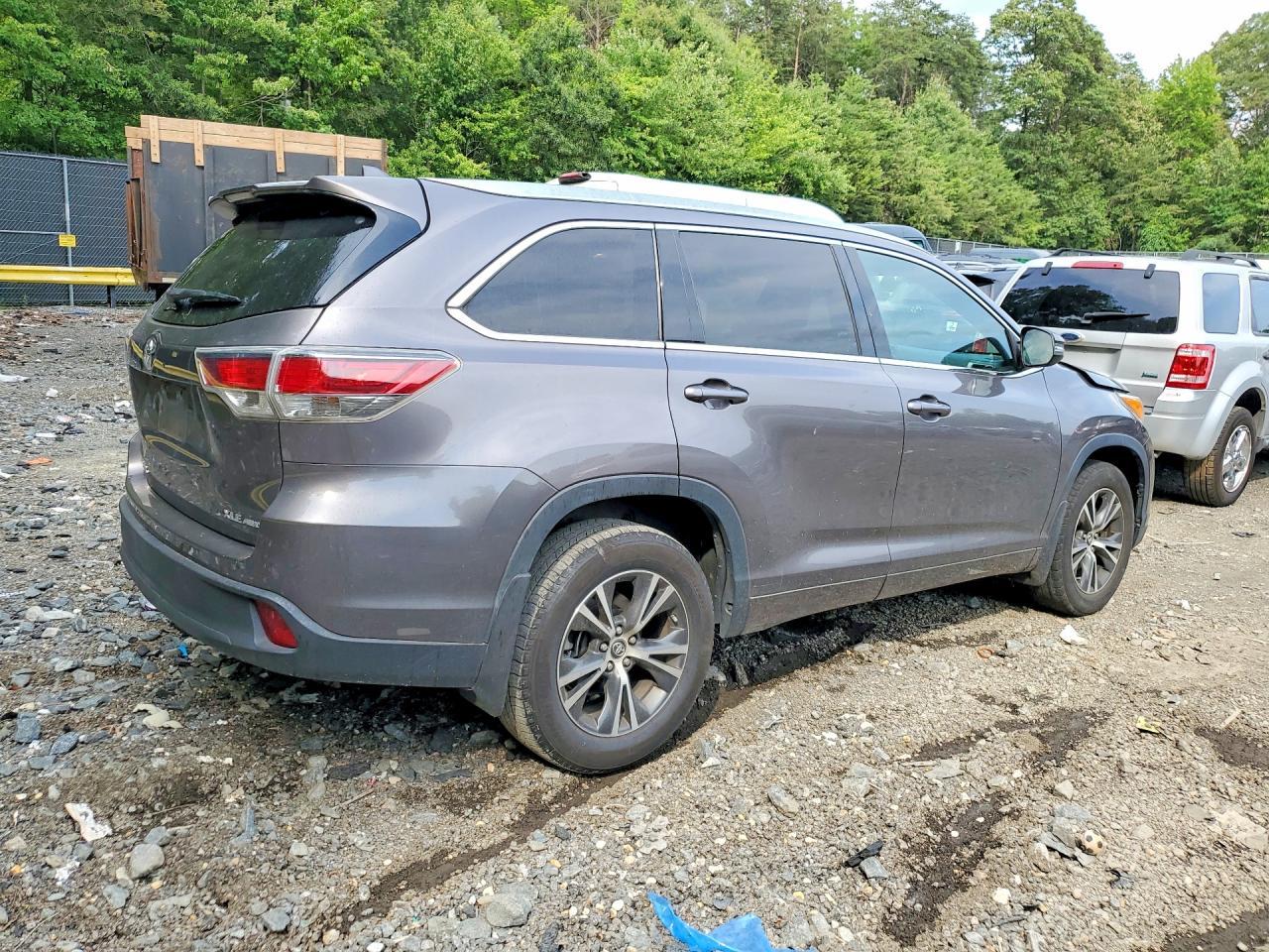 2016 Toyota Highlander Xle - zdjęcie 3