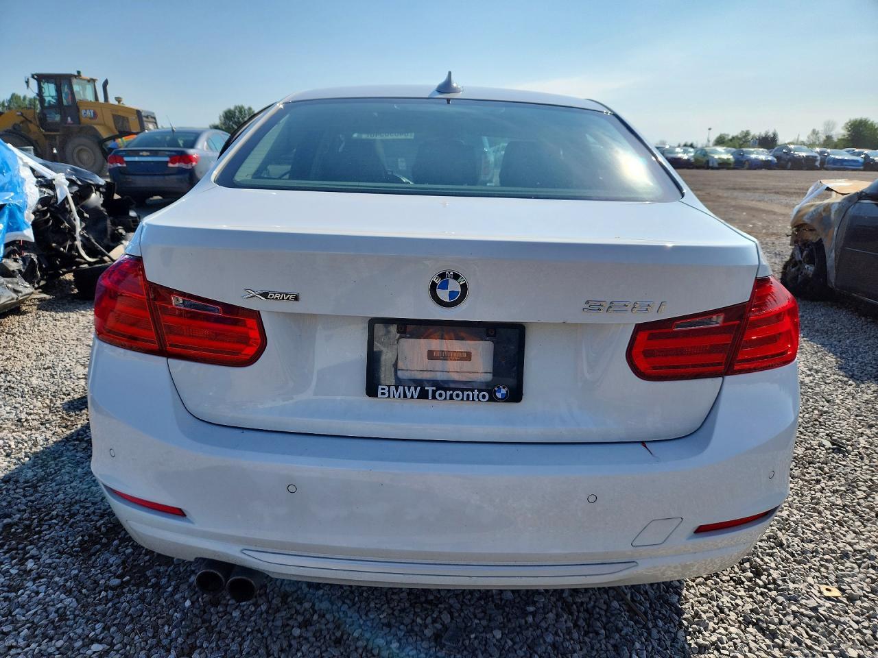 2014 BMW 328 Xi - zdjęcie 6