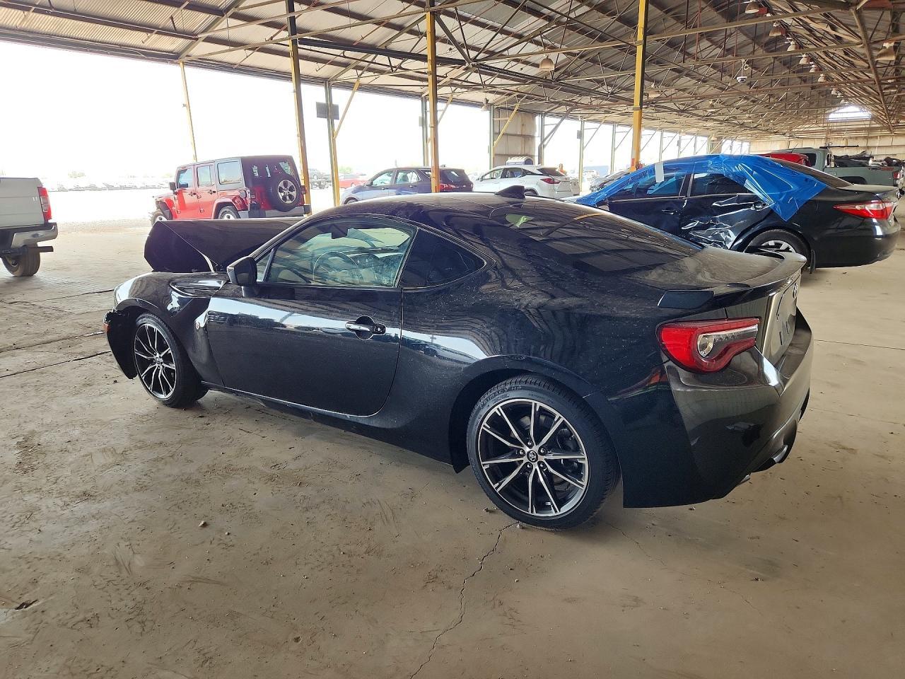 2020 Toyota 86 Gt - zdjęcie 2