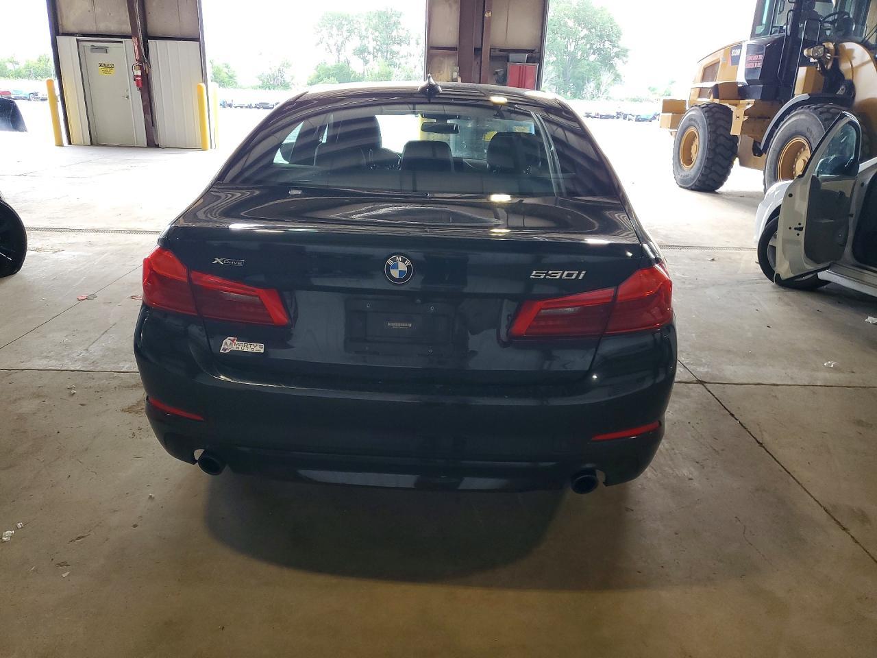 2019 BMW Seria 5 530i - zdjęcie 6