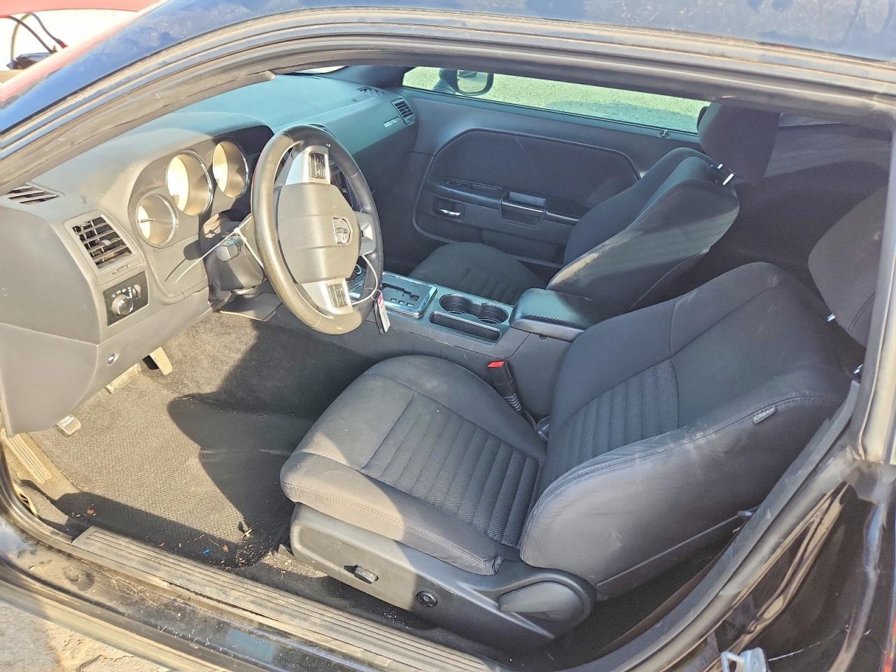 2014 Dodge Challenger Sxt - zdjęcie 7
