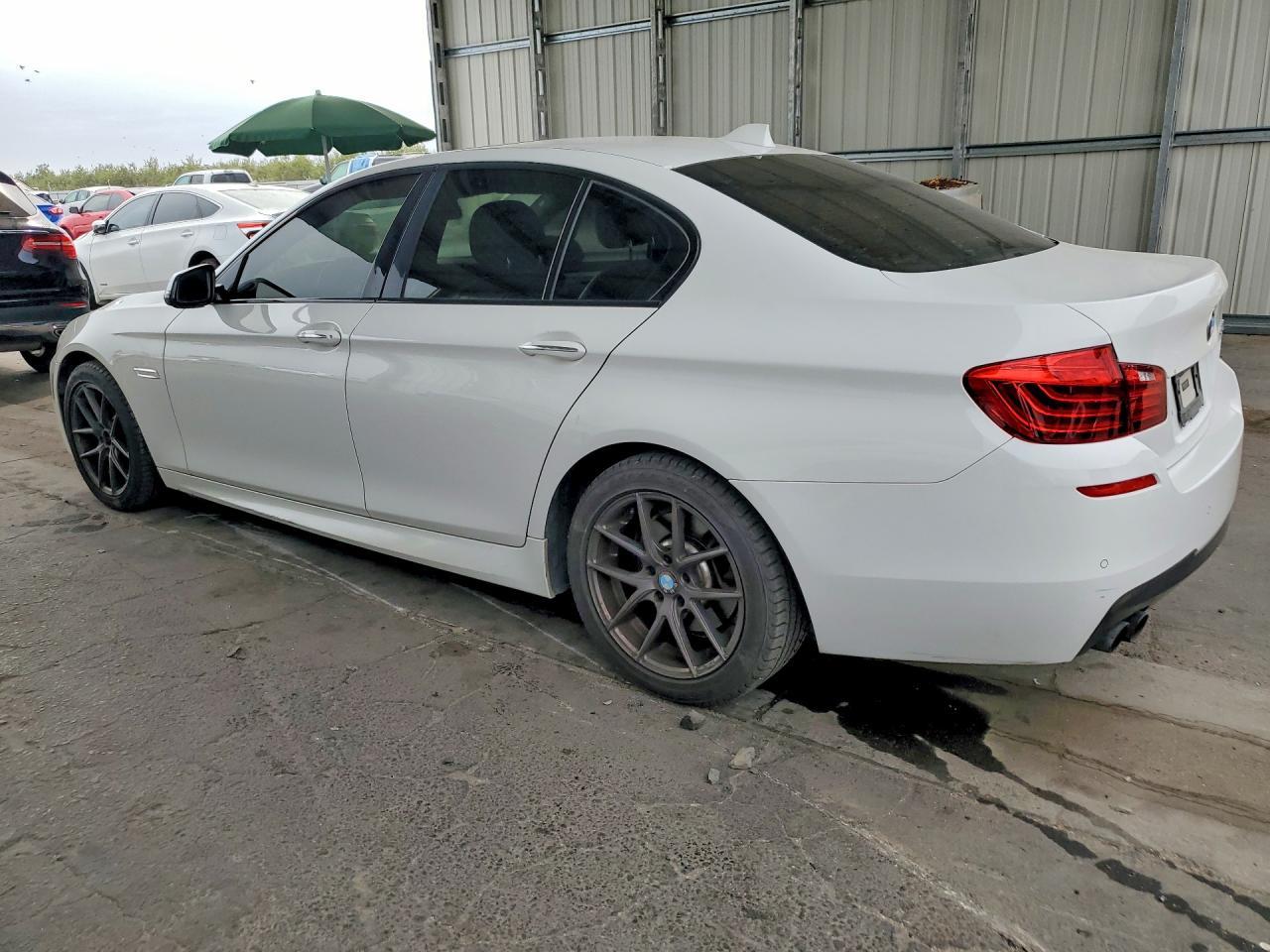 2016 BMW 528 I - zdjęcie 2