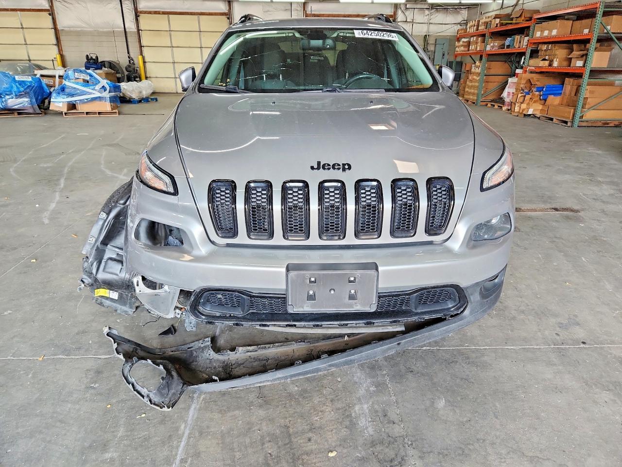 2016 Jeep Cherokee Latitude - zdjęcie 5