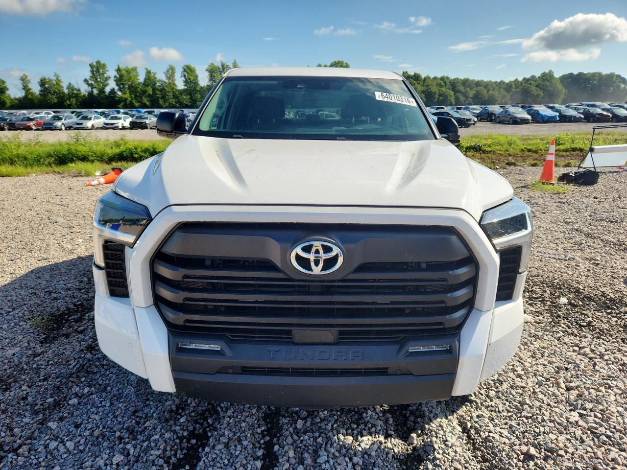 2024 Toyota Tundra Sr5 - zdjęcie 5