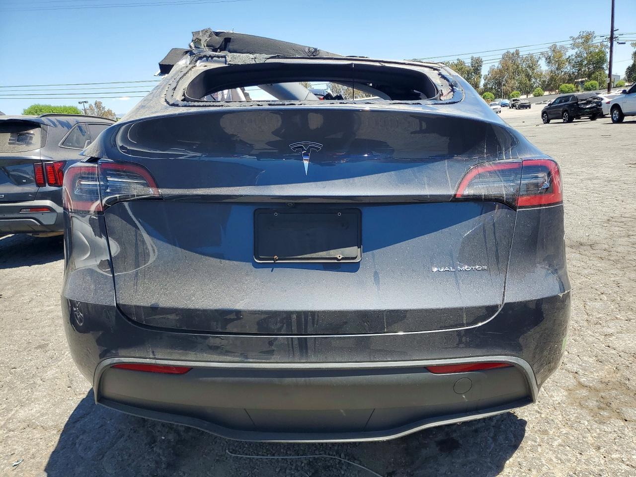2023 Tesla Model Y - zdjęcie 6