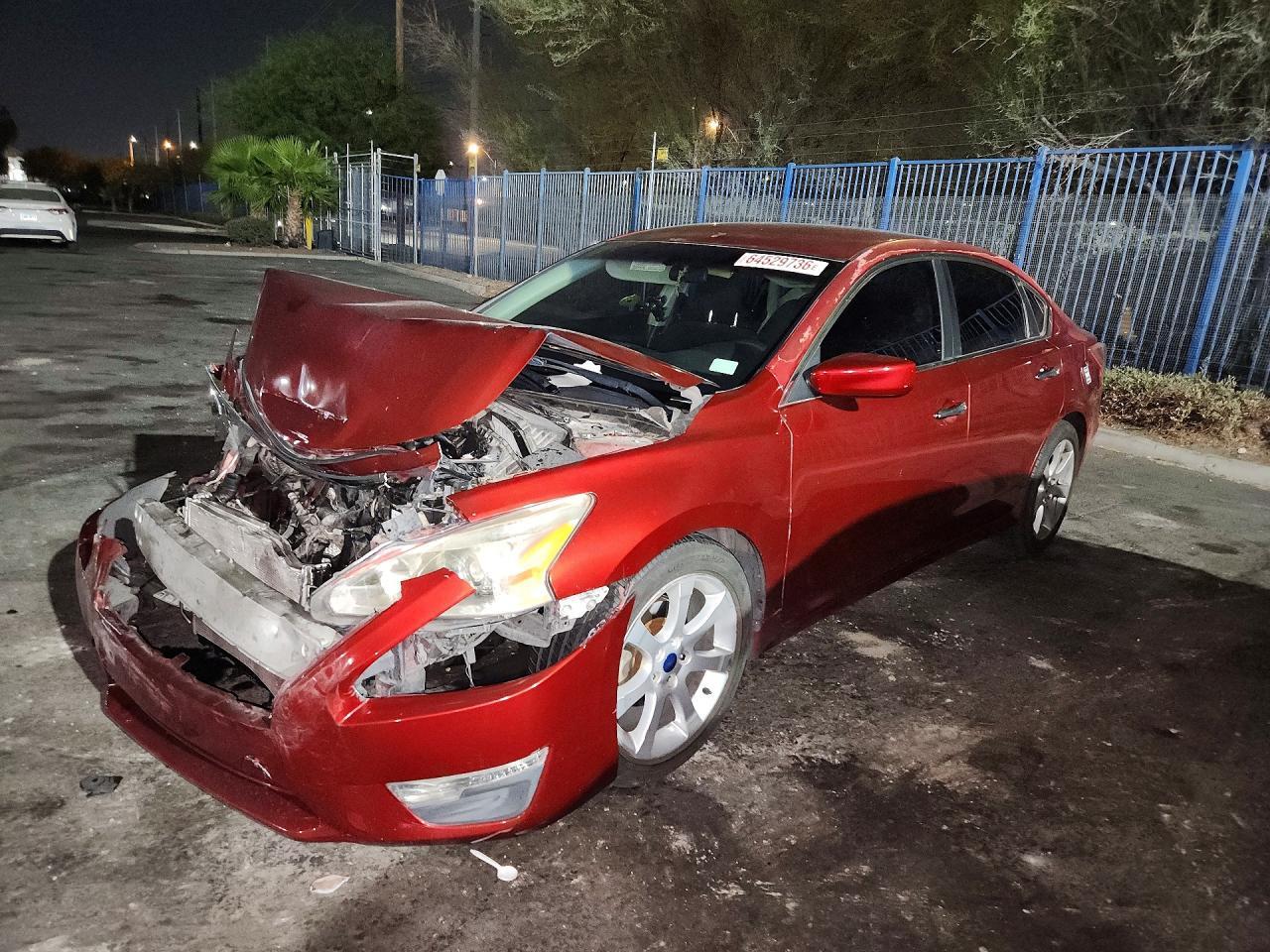2013 Nissan Altima - zdjęcie główne
