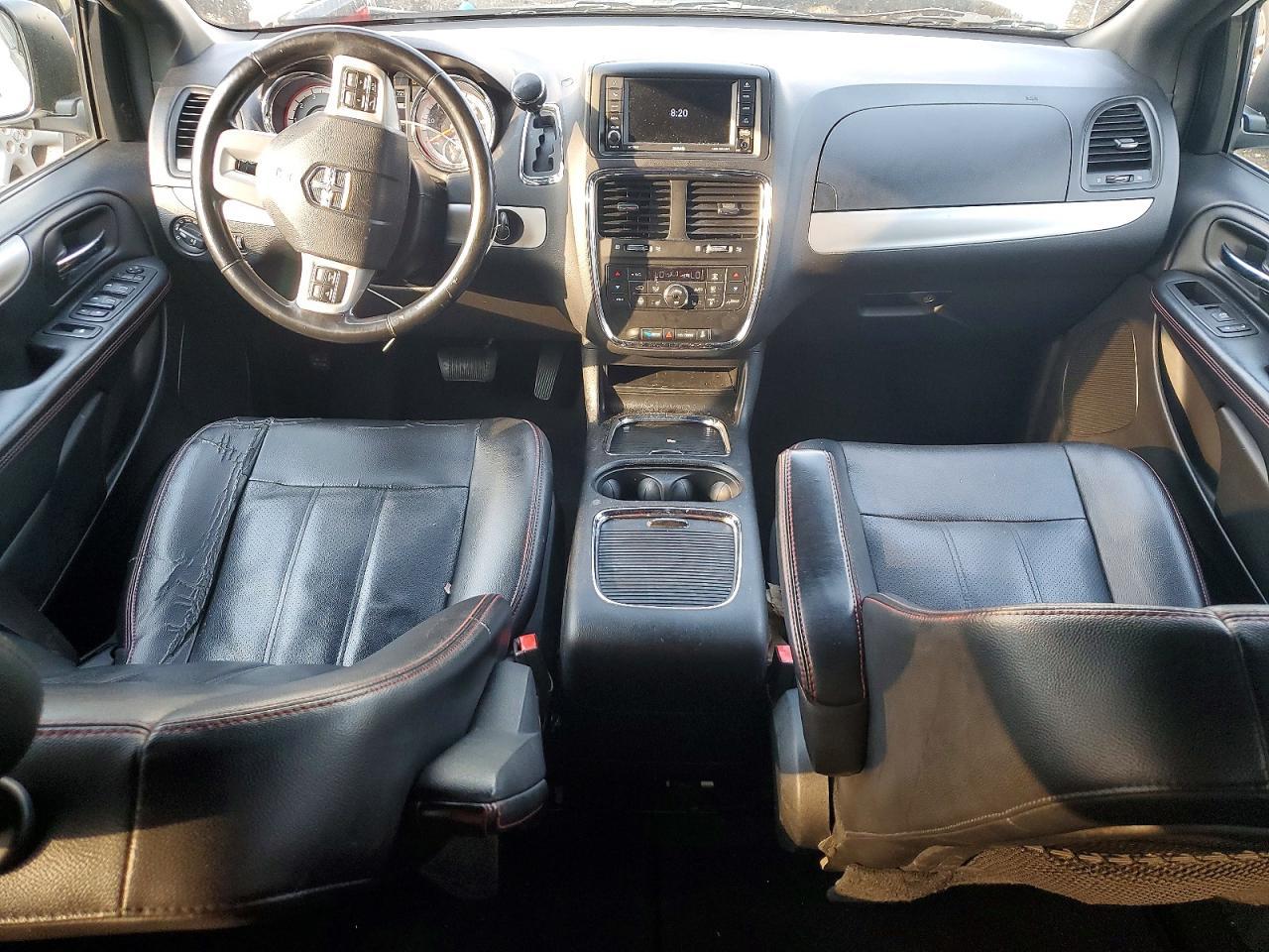 2019 Dodge Grand Caravan Gt - zdjęcie 8