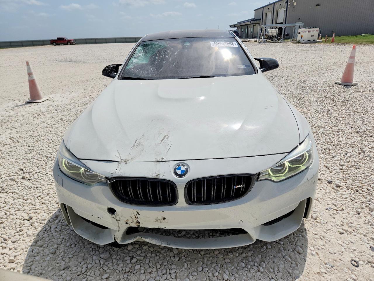 2015 BMW M4 - zdjęcie 5
