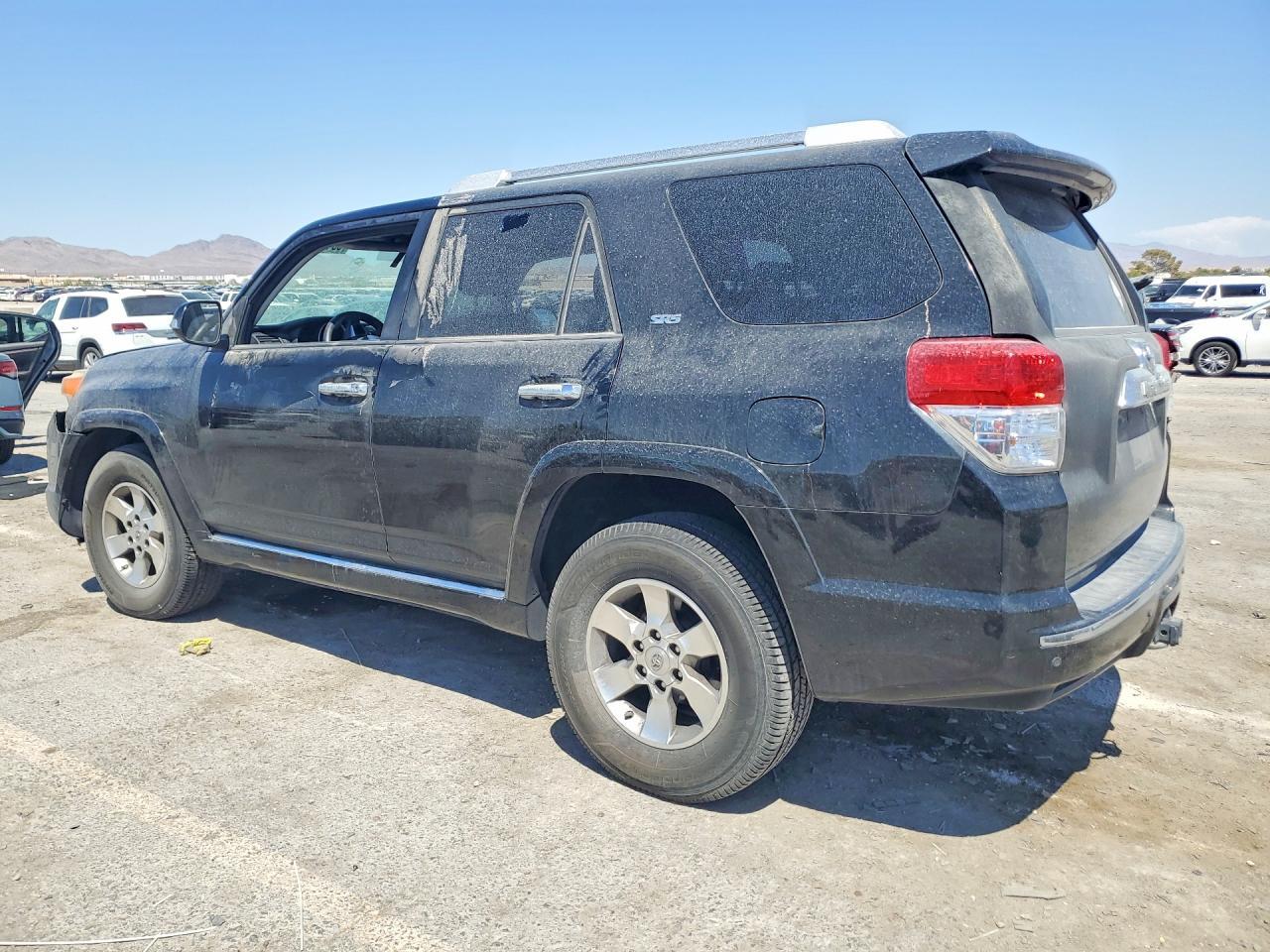 2013 Toyota 4Runner Sr5 - zdjęcie 2