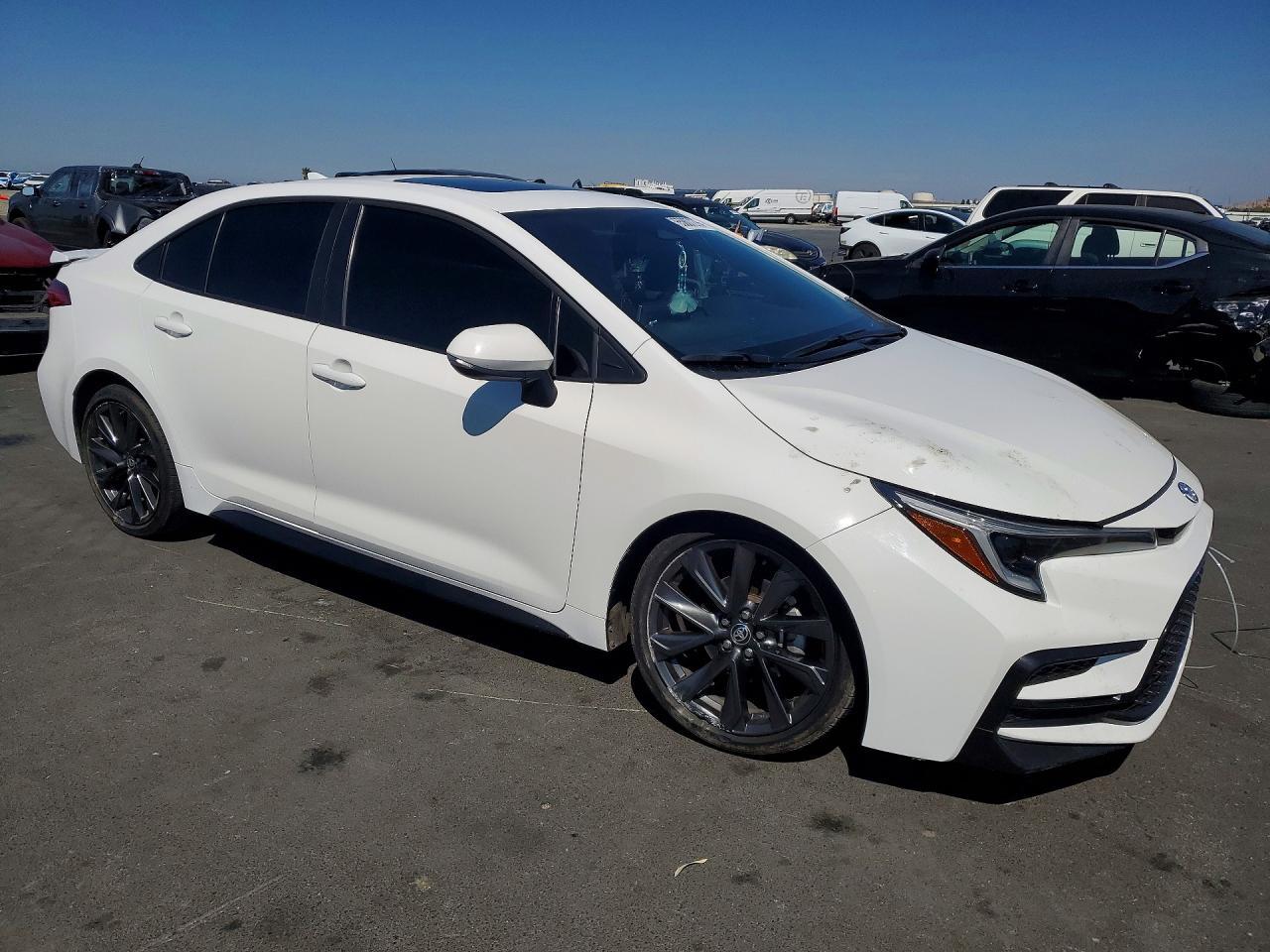 2024 Toyota Corolla Xse - zdjęcie 4