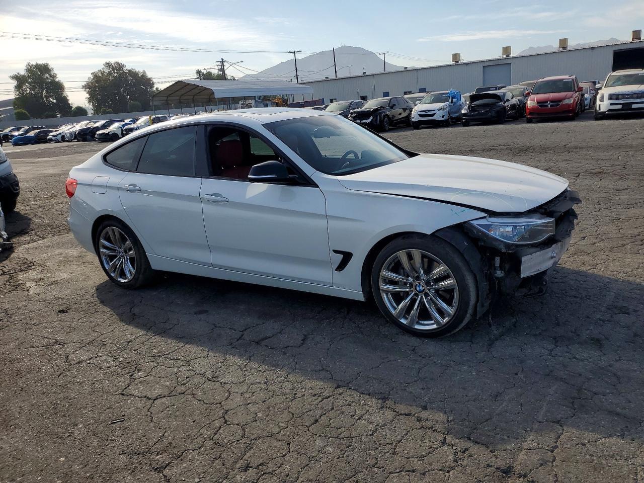 2014 BMW 335 Xigt - zdjęcie 4