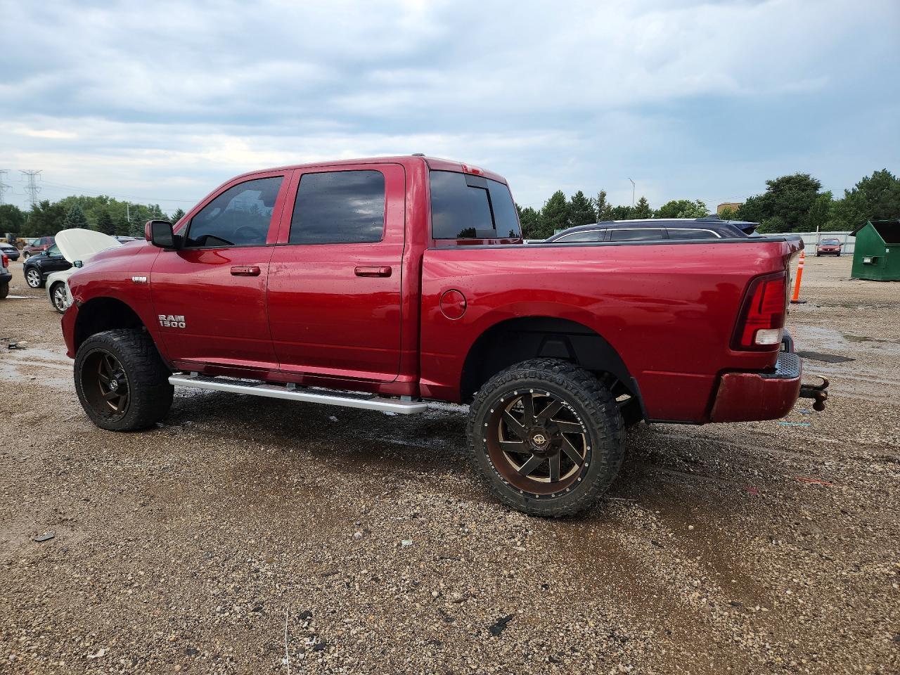 2014 Ram 1500 Sport - zdjęcie 2