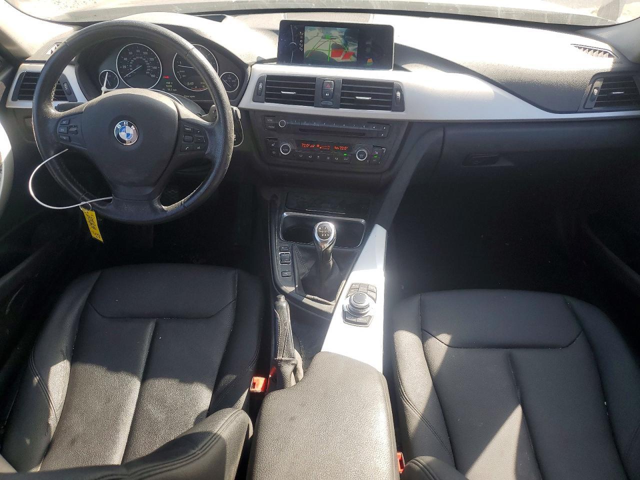 2013 BMW 328 I - zdjęcie 8