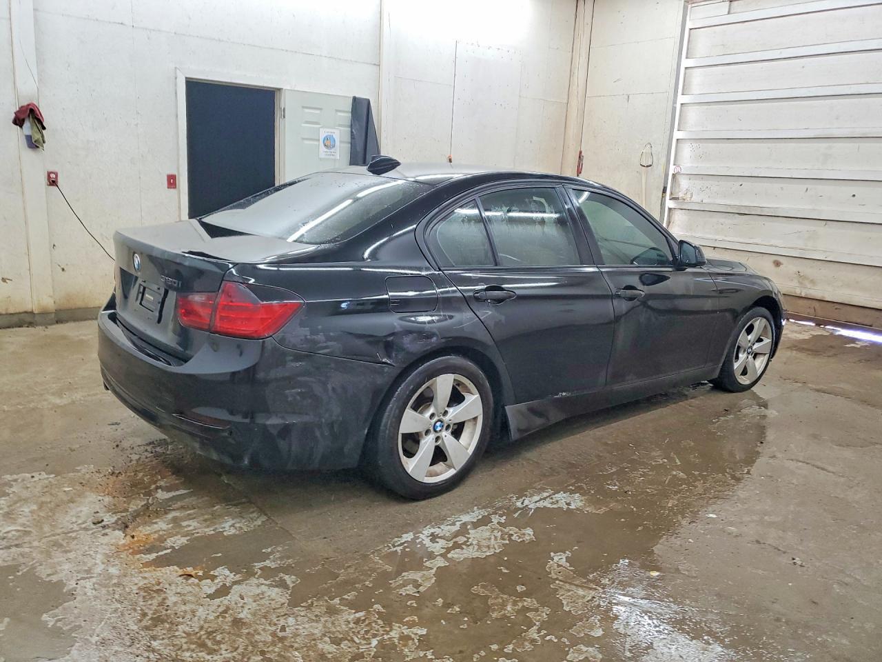 2014 BMW 320 I - zdjęcie 3