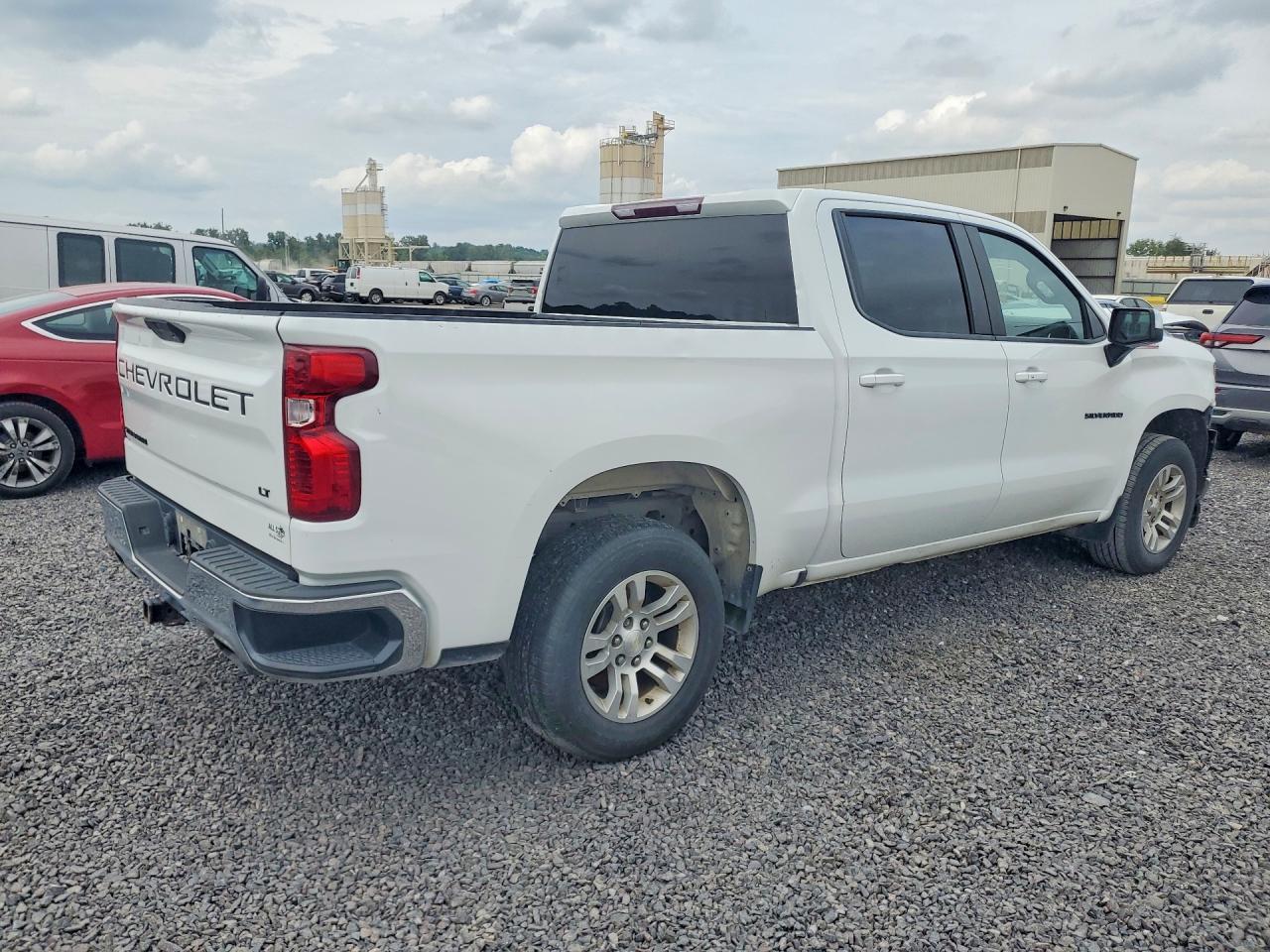 2022 Chevrolet Silverado Ltd K1500 Lt - zdjęcie 3