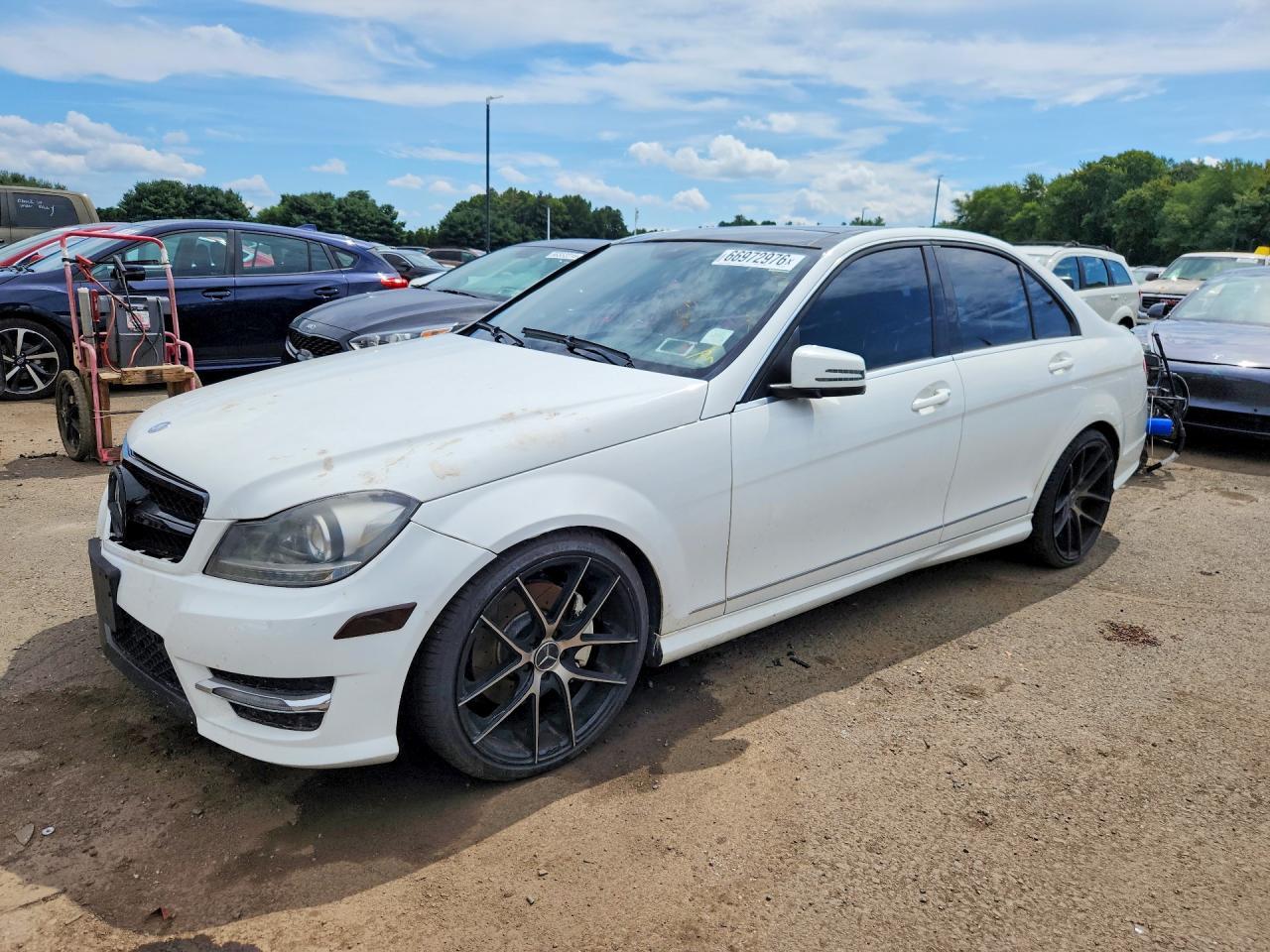 2013 Mercedes-Benz C 300 4Matic - zdjęcie główne