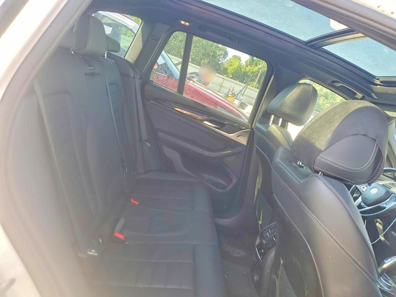 2019 BMW X3 xDrive30I - zdjęcie 11