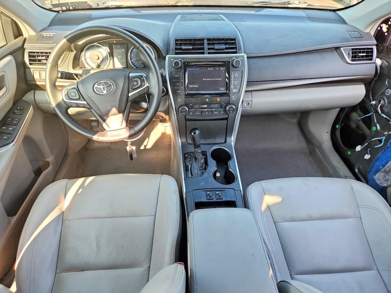 2017 Toyota Camry Xle - zdjęcie 8