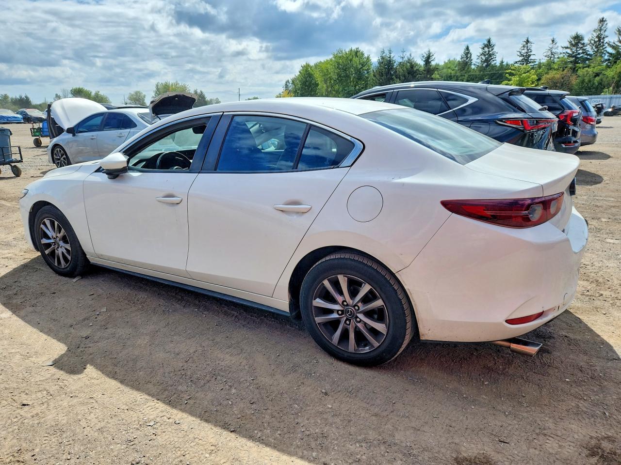2019 Mazda 3 Preferred Plus - zdjęcie 2