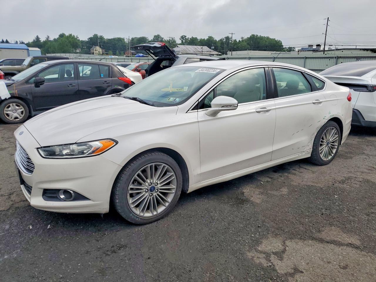 2016 Ford Fusion Se - zdjęcie główne