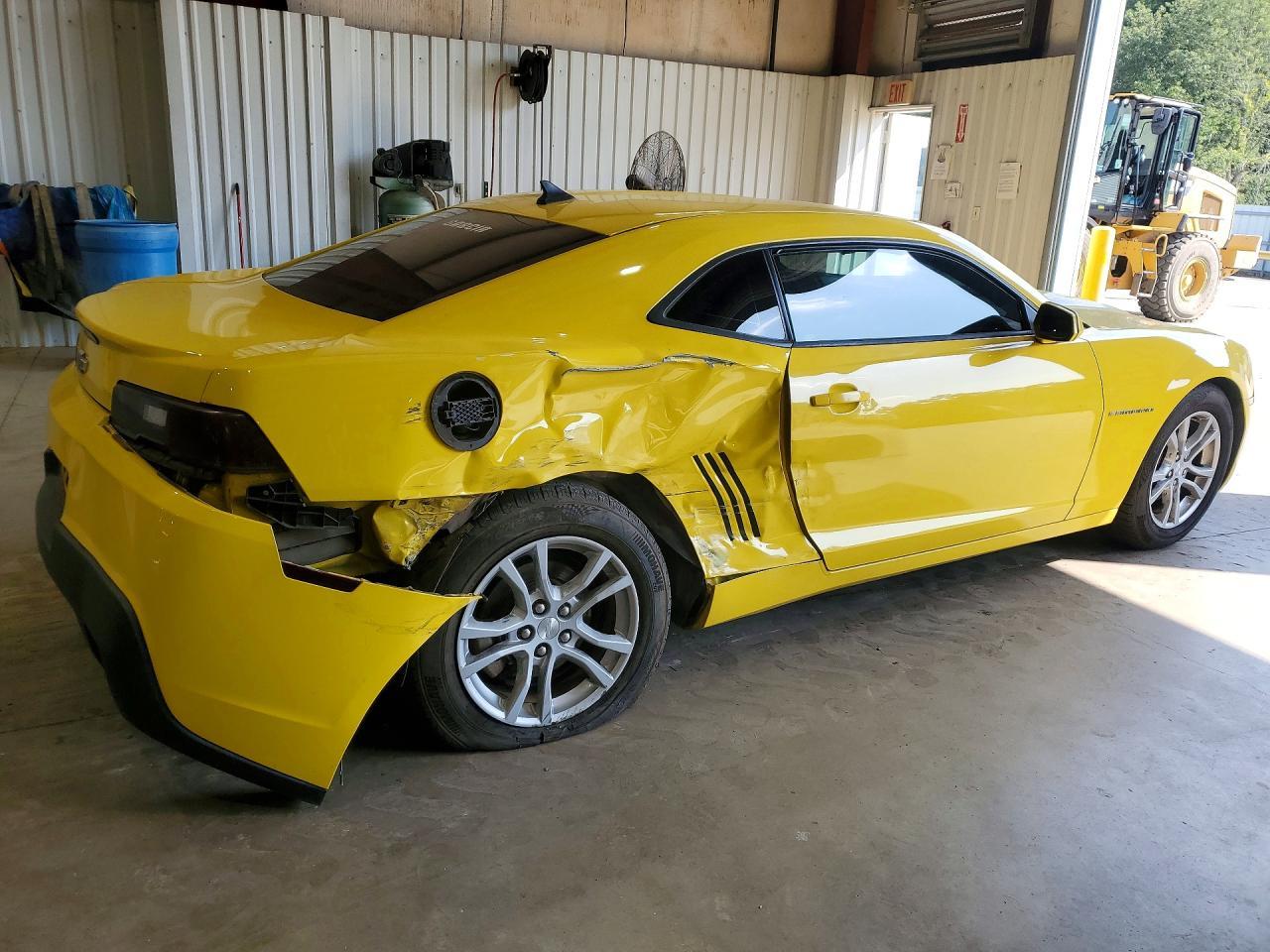 2015 Chevrolet Camaro Ls - zdjęcie 3
