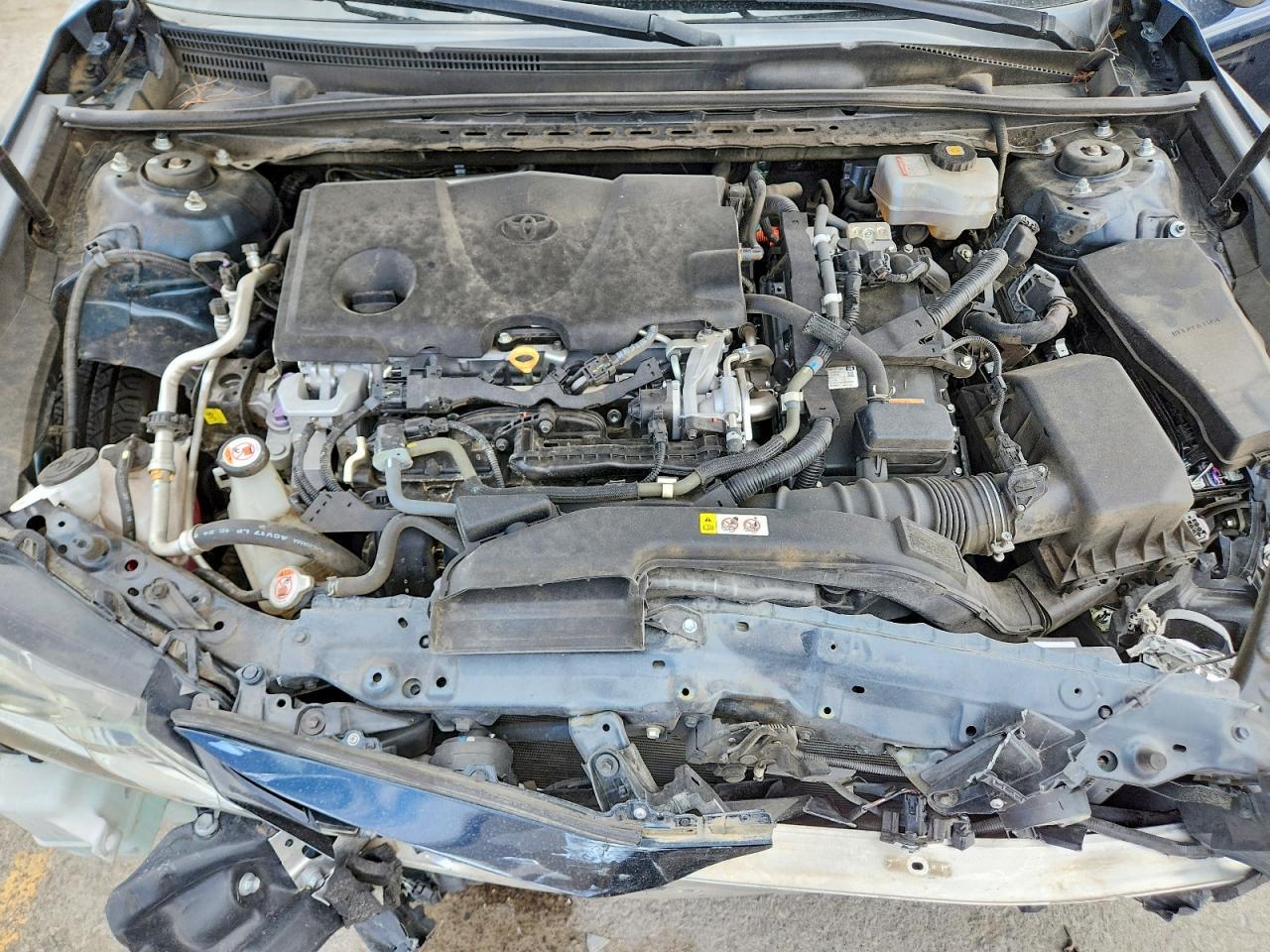 2019 Toyota Camry Le - zdjęcie 11