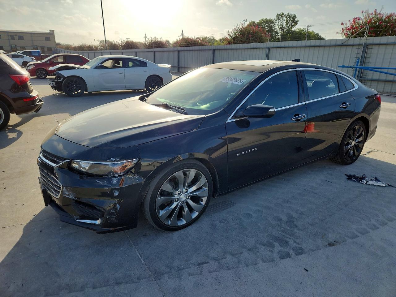 2016 Chevrolet Malibu Premier - zdjęcie główne