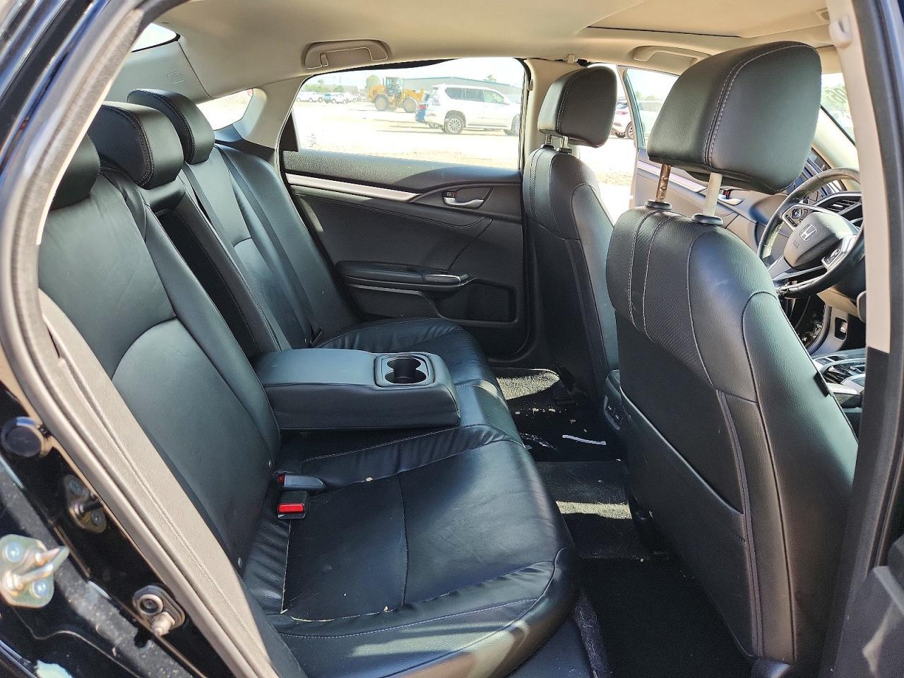 2016 Honda Civic Touring - zdjęcie 10