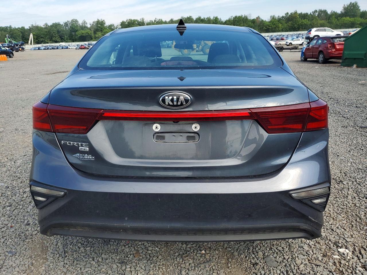 2019 Kia Forte Fe - zdjęcie 6