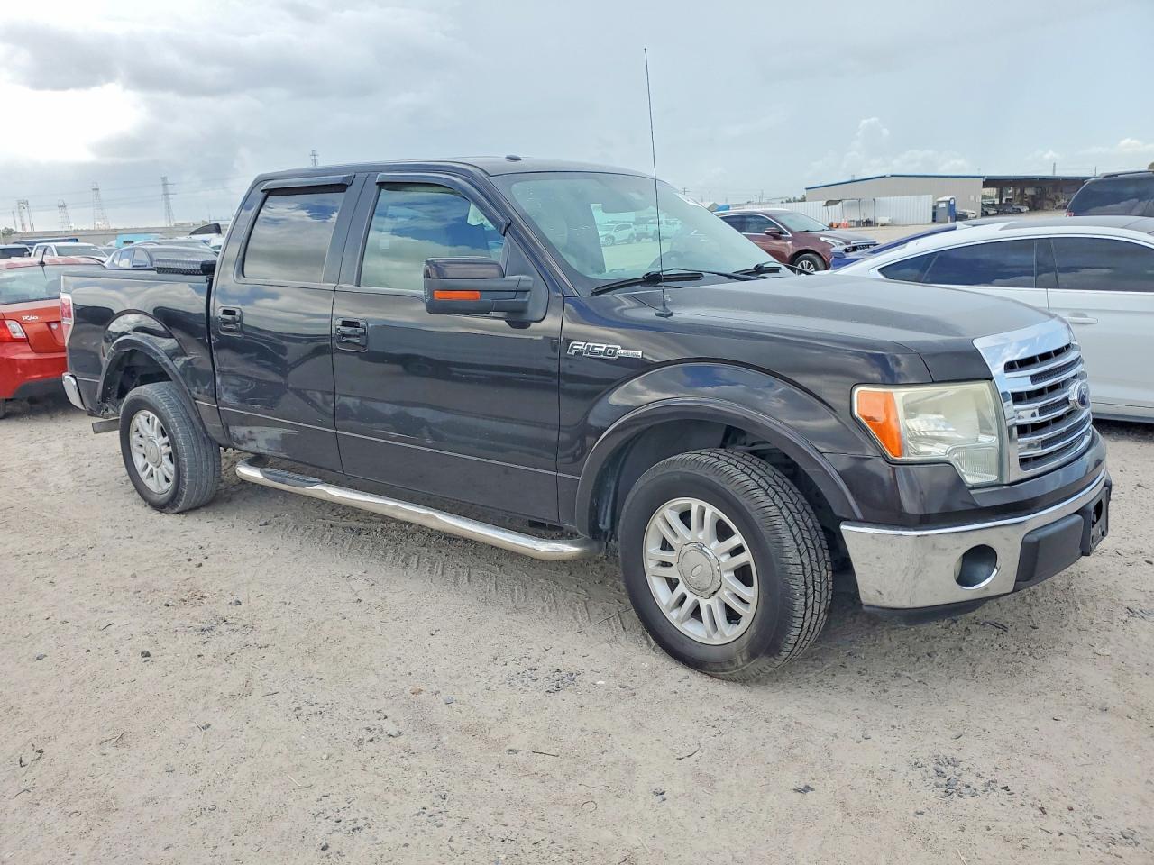 2013 Ford F150 Supercrew - zdjęcie 4