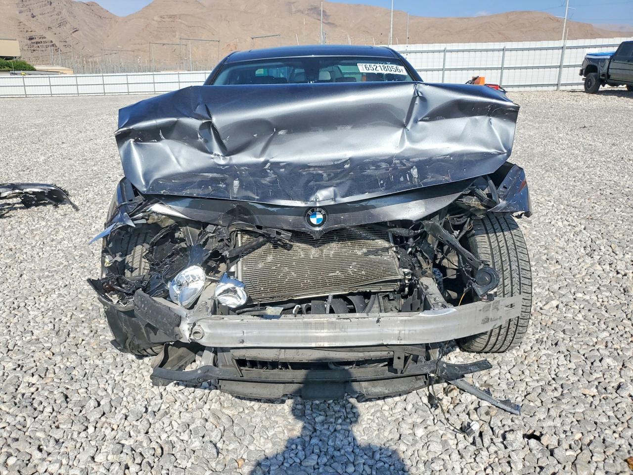 2016 BMW 320 I - zdjęcie 5