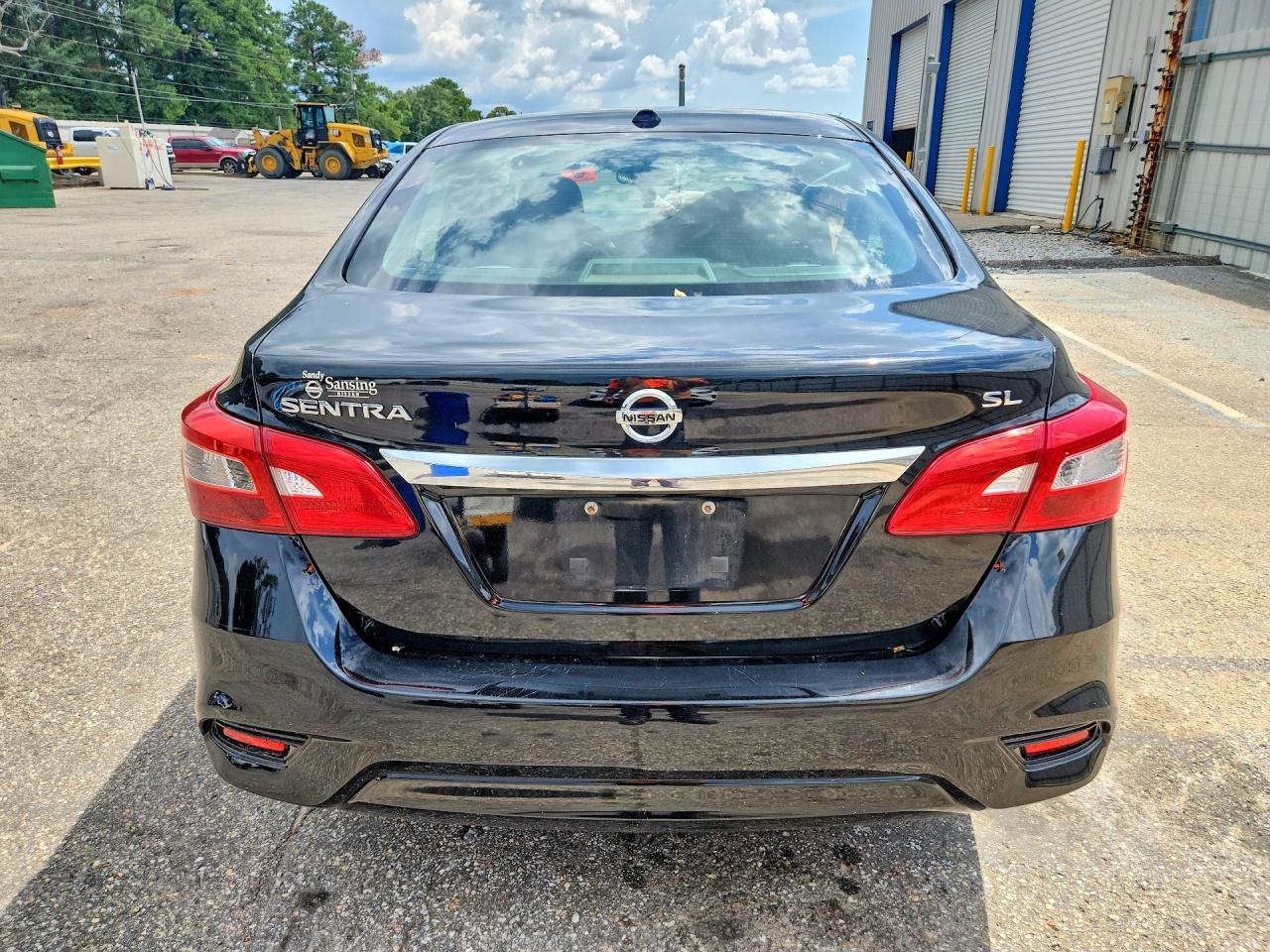 2018 Nissan Sentra Sl - zdjęcie 6