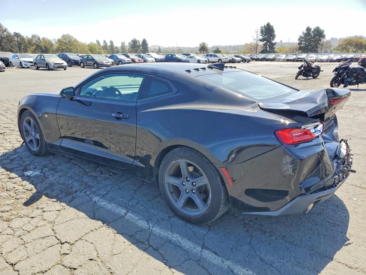 2018 Chevrolet Camaro Lt - zdjęcie 2